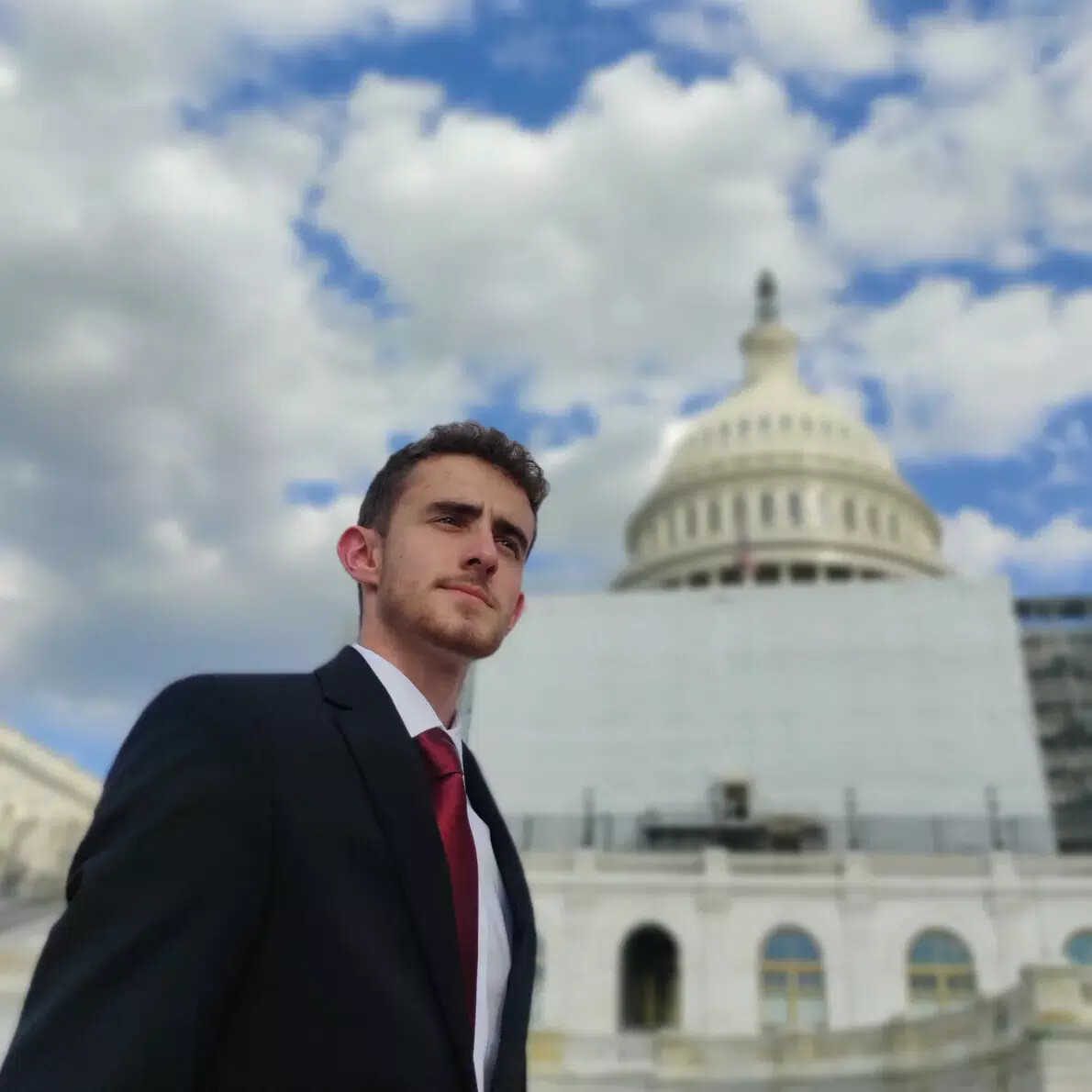 steven reffler wit capitol behind him