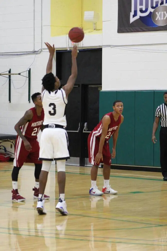 men's basketball game